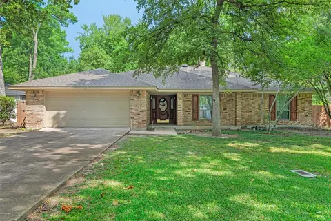 319 Cedar Creek St, Duncanville, TX 75137