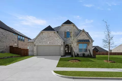 2305 Meek Woods Ln, Mansfield, TX 76063