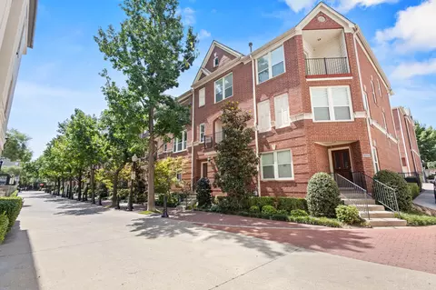 2514 Worthington St, Dallas, TX 75204