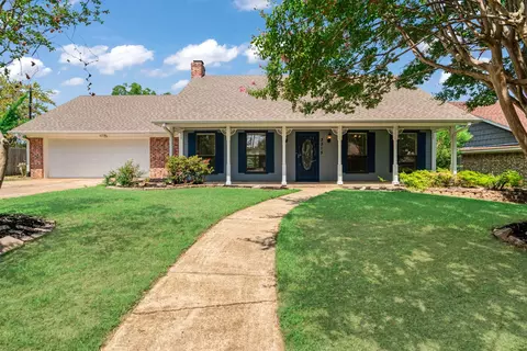 3315 E Houston St, Paris, TX 75460