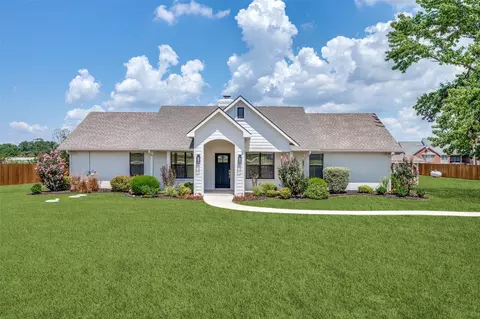 7630 Rhoads Rd, Aubrey, TX 76227