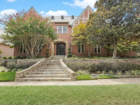 4413 Windsor Ridge Dr, Irving, TX 75038