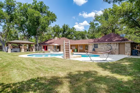 7303 Ravenswood Rd, Granbury, TX 76049