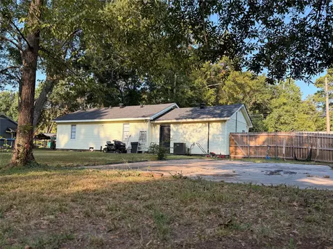 352 Post, Nash, TX 75569 photo 4