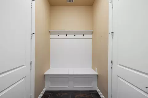 Entry Way - 609 Knott Ct, Euless, TX 76039 photo 3 of 3