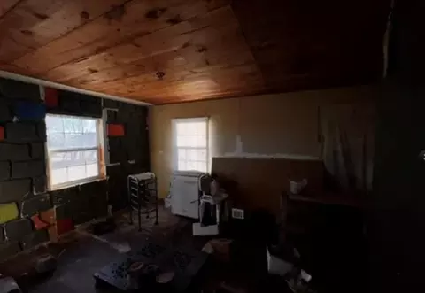 1405 N 3rd St, Bangs, TX 76823 photo 9