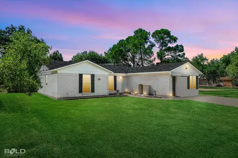 2500 La Vonne Cir, Bossier City, LA 71111