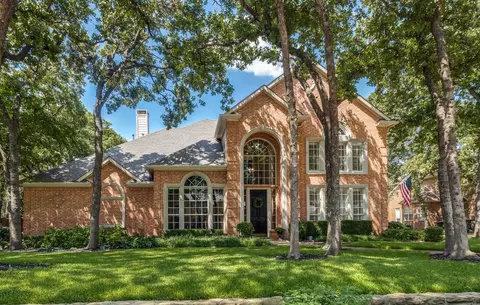 1310 Kings Brook Ct, Southlake, TX 76092