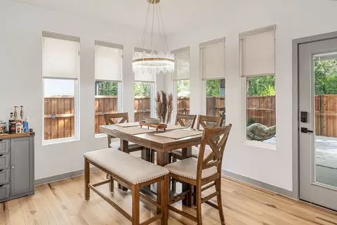 Dining - 829 Maloma Rd, Tool, TX 75143 photo 1 of 2