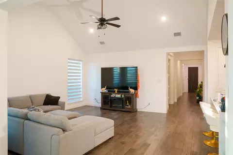 Entry Way - 754 Corner Post Path, Celina, TX 75009 photo 3 of 4