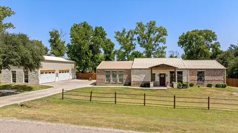 3119 Bob White Dr, Granbury, TX 76049