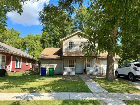 204 University Ave, Waxahachie, TX 75165