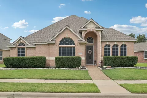 6401 Day Spring Dr, The Colony, TX 75056