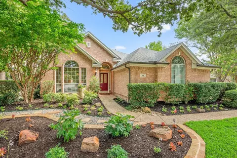 708 Nettleton Dr, Southlake, TX 76092