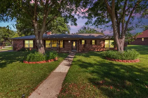 5710 Cortez Dr, Granbury, TX 76049
