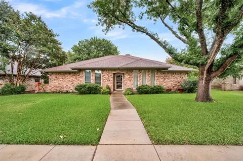 1720 Belgrade Dr, Plano, TX 75023