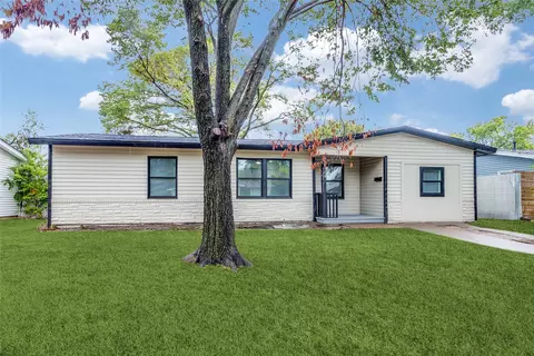 2314 Bluffton Dr, Dallas, TX 75228