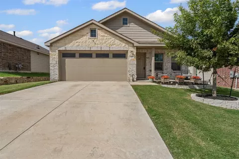 428 Red Rock Trl, Haslet, TX 76052