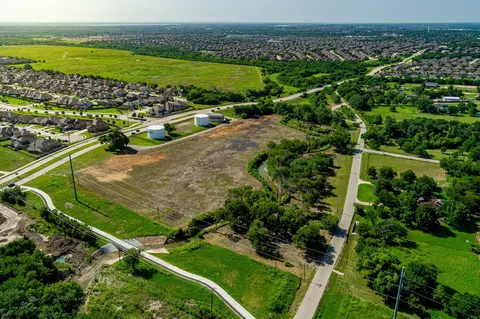 402 S Maxwell Creek Rd, Murphy, TX 75094