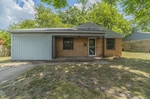 4330 Scottsdale Dr, Mesquite, TX 75150