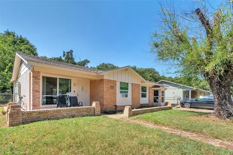 12608 Crestwood Ln, Balch Springs, TX 75180