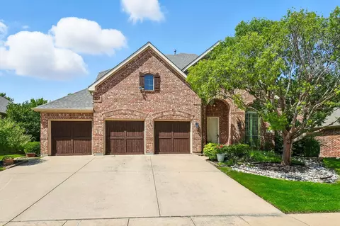 4716 Christopher Ct, Flower Mound, TX 75022