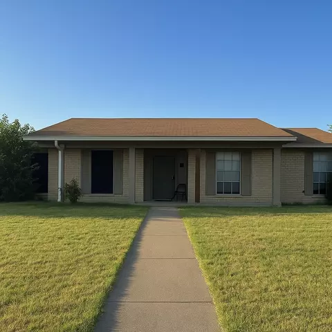 1013 Tracy Ln, Lancaster, TX 75134