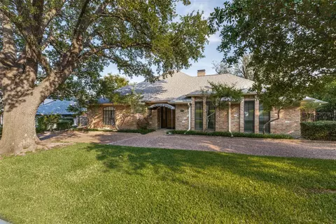 8638 Middle Downs Dr, Dallas, TX 75243