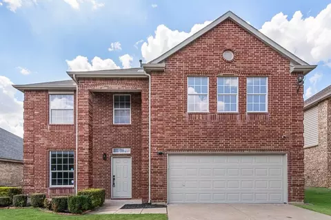 9101 Saratoga Rd, Fort Worth, TX 76244