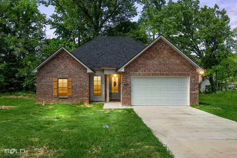 6904 Grigg Ln, Greenwood, LA 71033