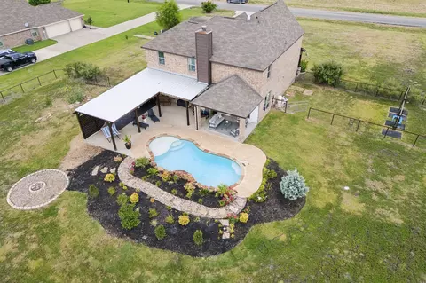 2541 County Road 643, Nevada, TX 75173
