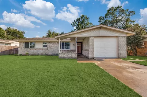 2708 Keyhole St, Irving, TX 75062