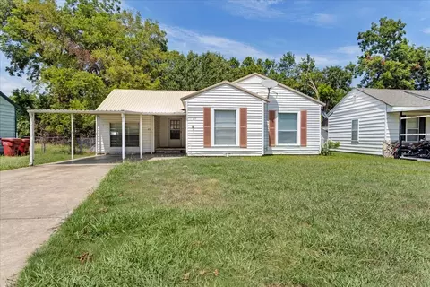 217 E Boyd Ave, Bonham, TX 75418
