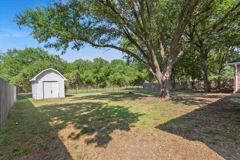 Exterior - 9412 Silverthorn Dr, Waco, TX 76708 photo 4 of 4