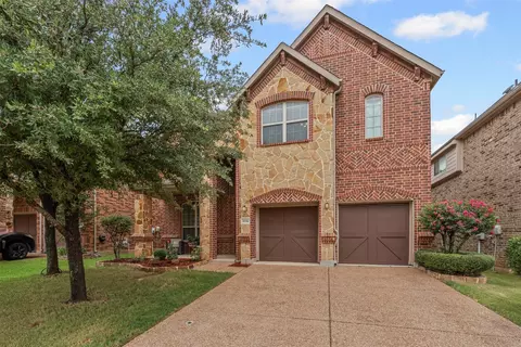 Exterior - 3536 Treetop Dr, Euless, TX 76040 photo 2 of 3