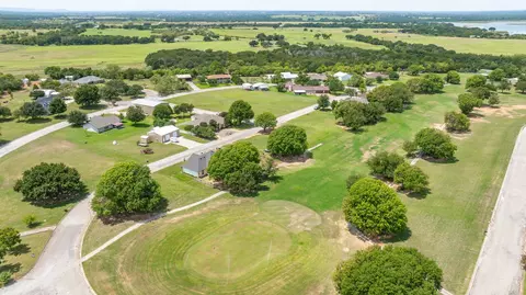 View/Area - 129 Hogan St, Comanche, TX 76442 photo 1 of 8