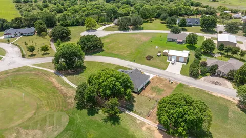 View/Area - 129 Hogan St, Comanche, TX 76442 photo 3 of 8
