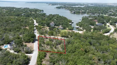 3960 Shore Front Dr, Fort Worth, TX 76135