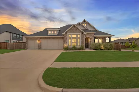 1707 Landing St, Mansfield, TX 76063
