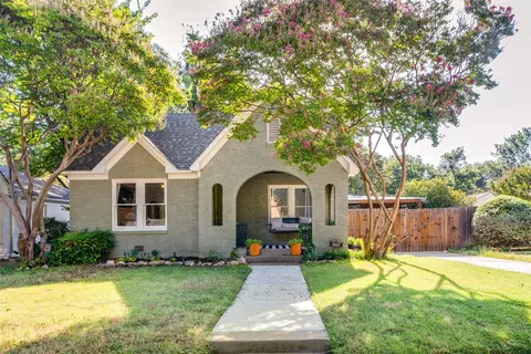 3225 Greene Ave, Fort Worth, TX 76109