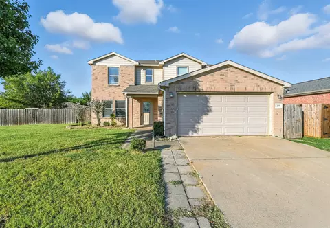 201 Dartmouth Dr, Forney, TX 75126