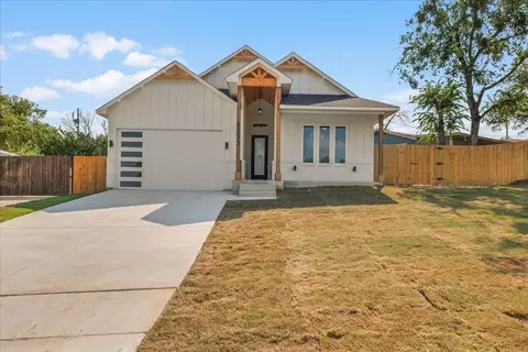 2233 Andover St, Sansom Park, TX 76114