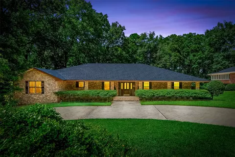 739 Beverly Dr, Homer, LA 71040