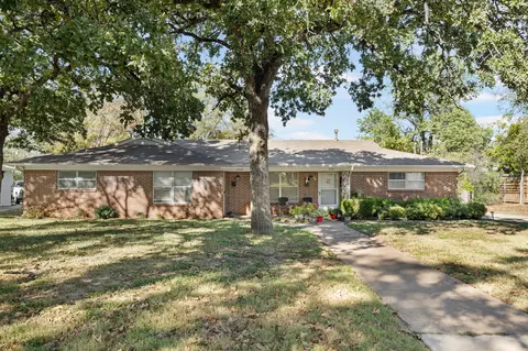 5311 Ab Purington Ave, Fort Worth, TX 76112