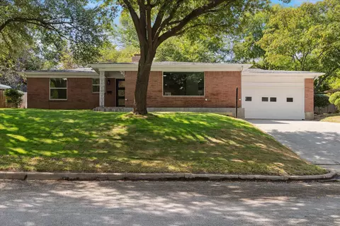 1800 Versailles Rd, Fort Worth, TX 76116