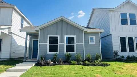 3148 Pecan Farm Ln, Fort Worth, TX 76140