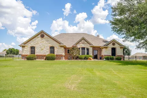 1719 Bent Tree Ct, Granbury, TX 76049