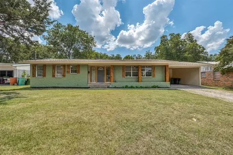 416 W Lamberth Rd, Sherman, TX 75092