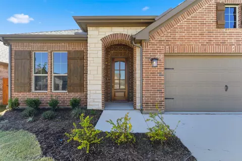 Exterior - 2041 Kelva Dr, Haslet, TX 76052 photo 6 of 9