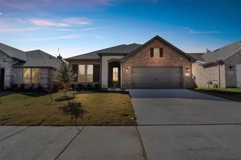2041 Kelva Dr, Haslet, TX 76052